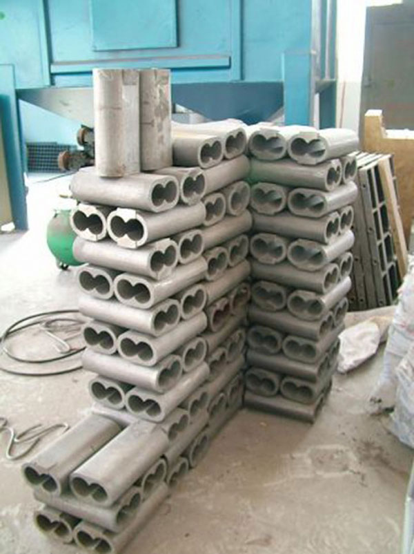 耐磨钢（塑料机械耐磨套筒生产现场